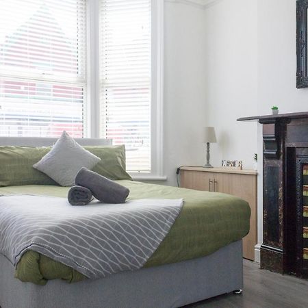 Boaler House, Modern 4 Bed House With Parking Sleeps 8 Villa Liverpool Eksteriør bilde