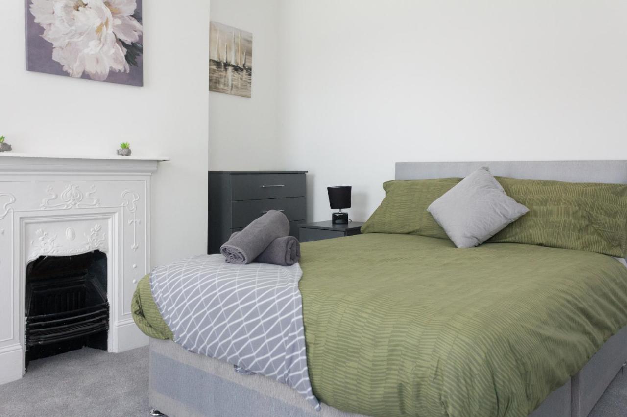 Boaler House, Modern 4 Bed House With Parking Sleeps 8 Villa Liverpool Eksteriør bilde
