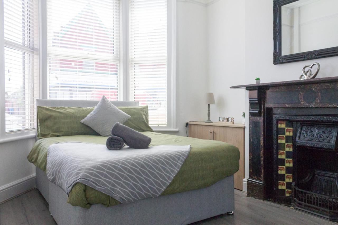 Boaler House, Modern 4 Bed House With Parking Sleeps 8 Villa Liverpool Eksteriør bilde