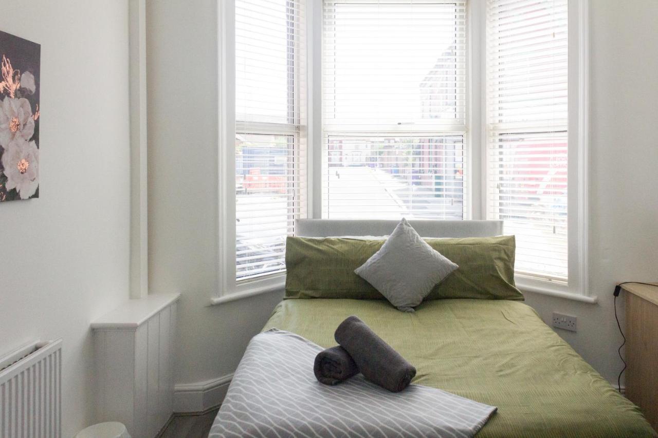 Boaler House, Modern 4 Bed House With Parking Sleeps 8 Villa Liverpool Eksteriør bilde
