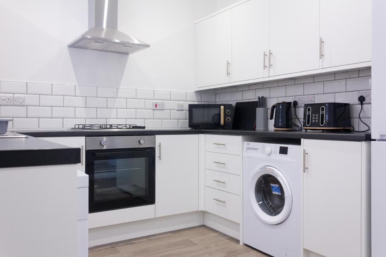 Boaler House, Modern 4 Bed House With Parking Sleeps 8 Villa Liverpool Eksteriør bilde