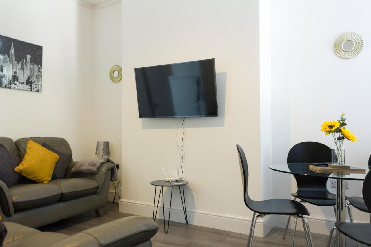 Boaler House, Modern 4 Bed House With Parking Sleeps 8 Villa Liverpool Eksteriør bilde