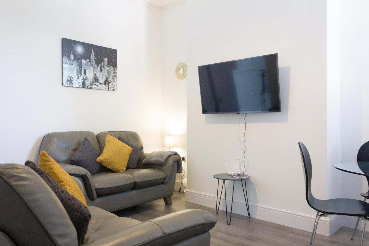 Boaler House, Modern 4 Bed House With Parking Sleeps 8 Villa Liverpool Eksteriør bilde